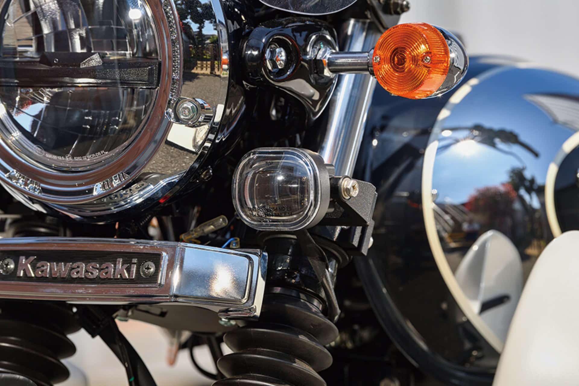 Honda GB350C and Kawasaki Meguro S1 by Kijima
