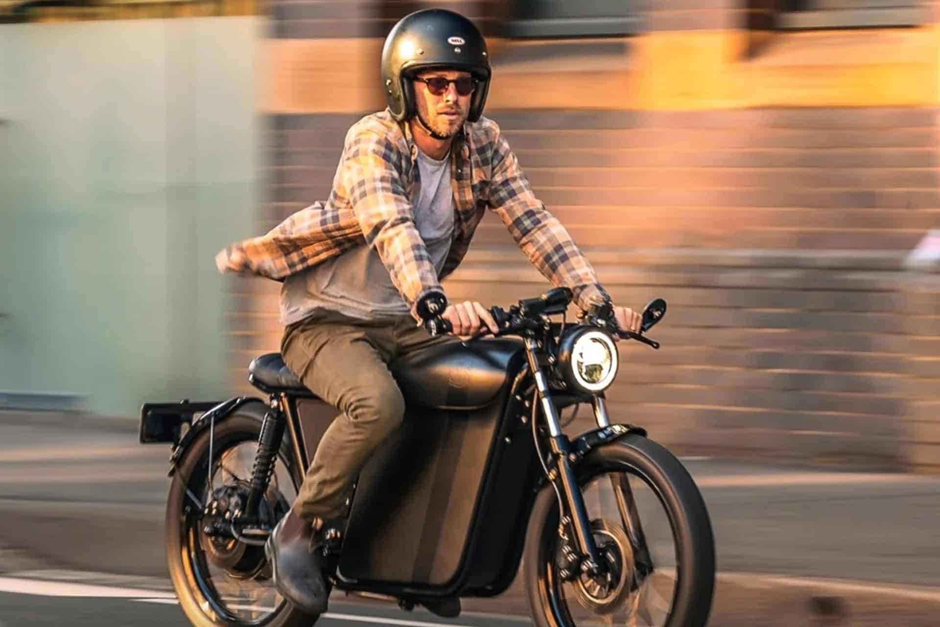 FTN Motion returns with its new Streetdog XR, the “minimalist retro” style plug-in