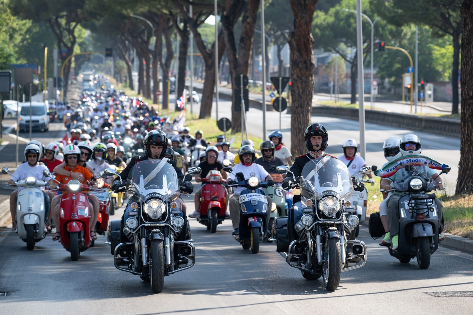 “Vespa roma 2026 - 80 años de un icono” se convierte en el mayor evento histórico de la marca