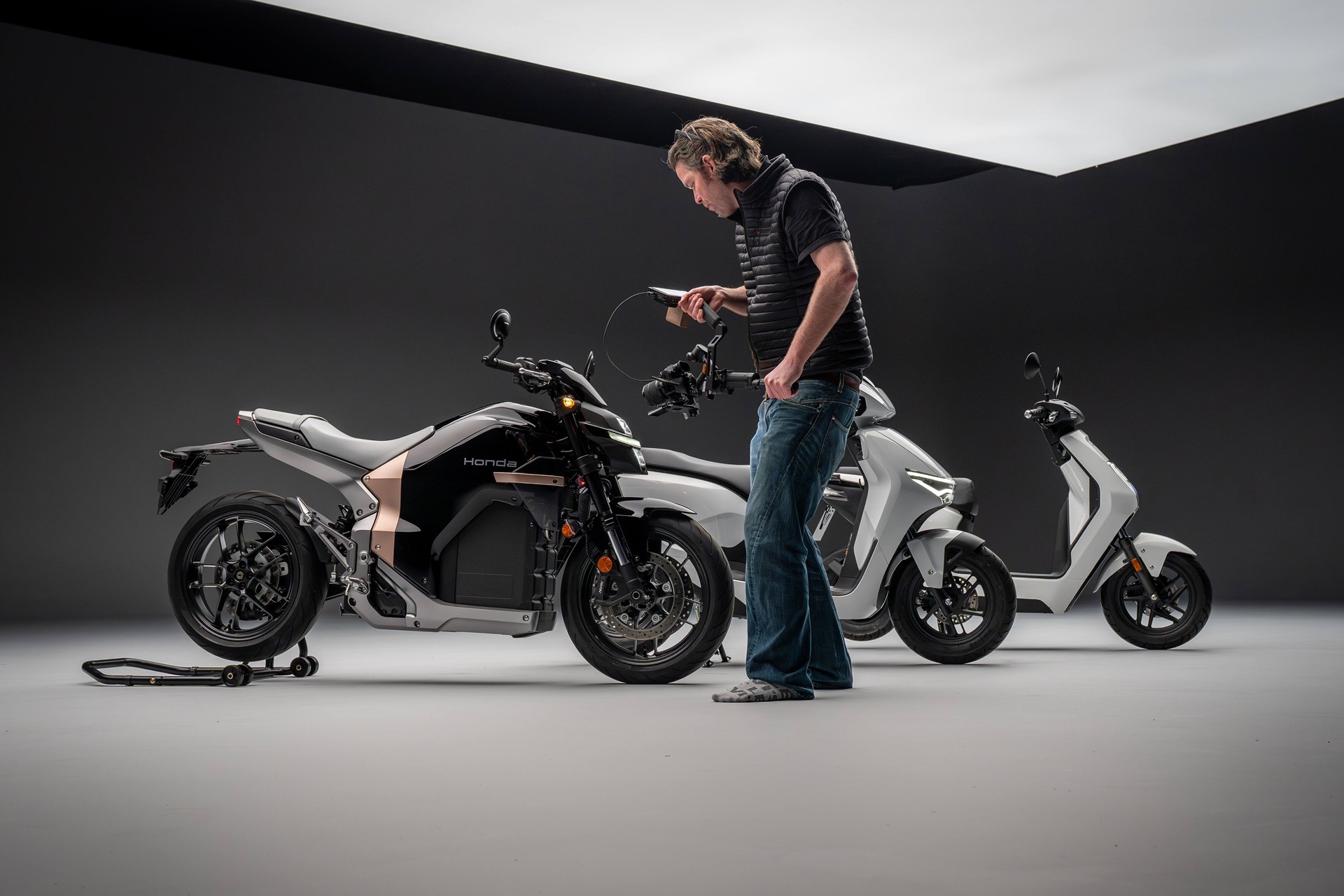 The Honda WN7 arrives at the brand's European dealerships “silently”