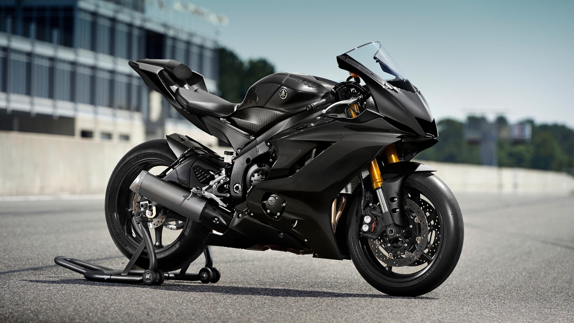 Yamaha announces the cessation of production of its R6 Race for next year