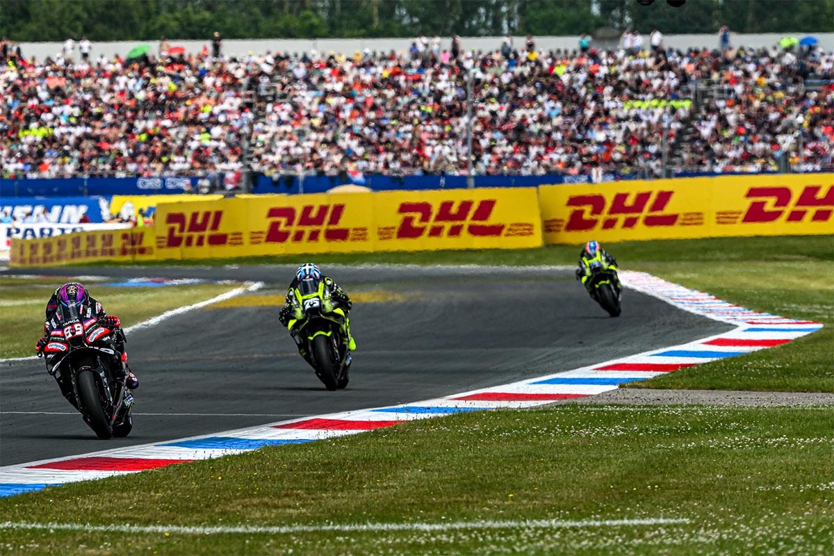 Martín arrives as leader, but the rest of the Aprilia riders lurk