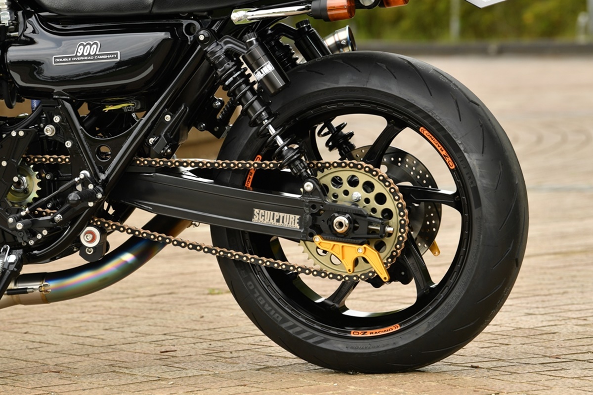 RCM-667 KZ900: When AC Sanctuary's restomod works its magic on an old Kawasaki
