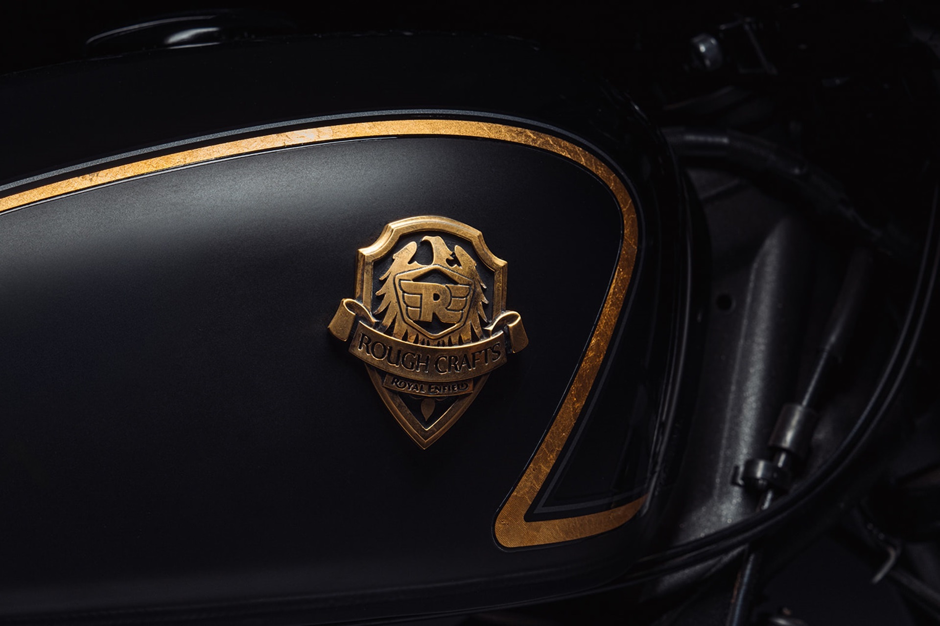Shotgun 650 X Rough Crafts Drop: a limited edition loaded with craftsmanship and unique details