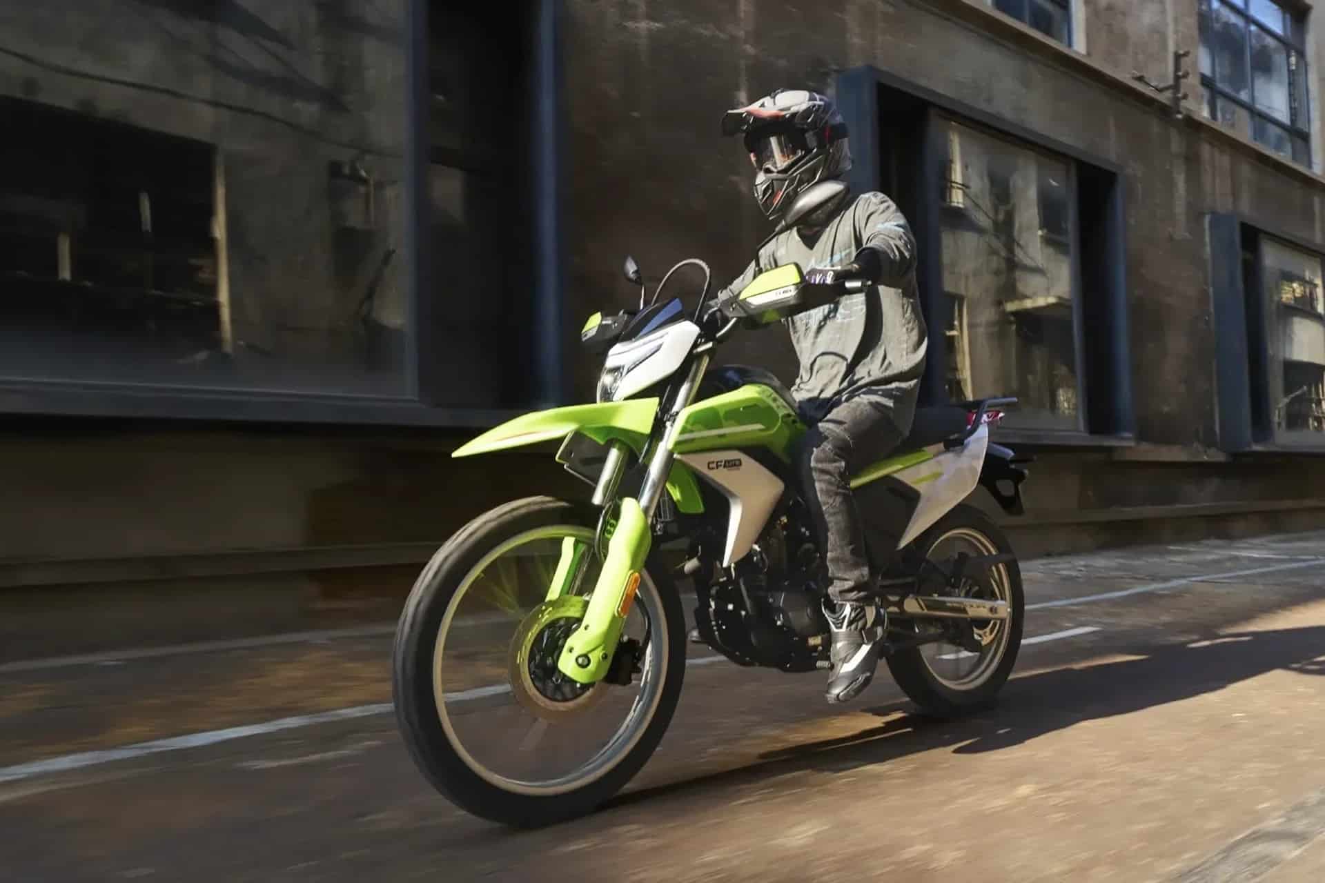 CFMoto 250 Dual 2026