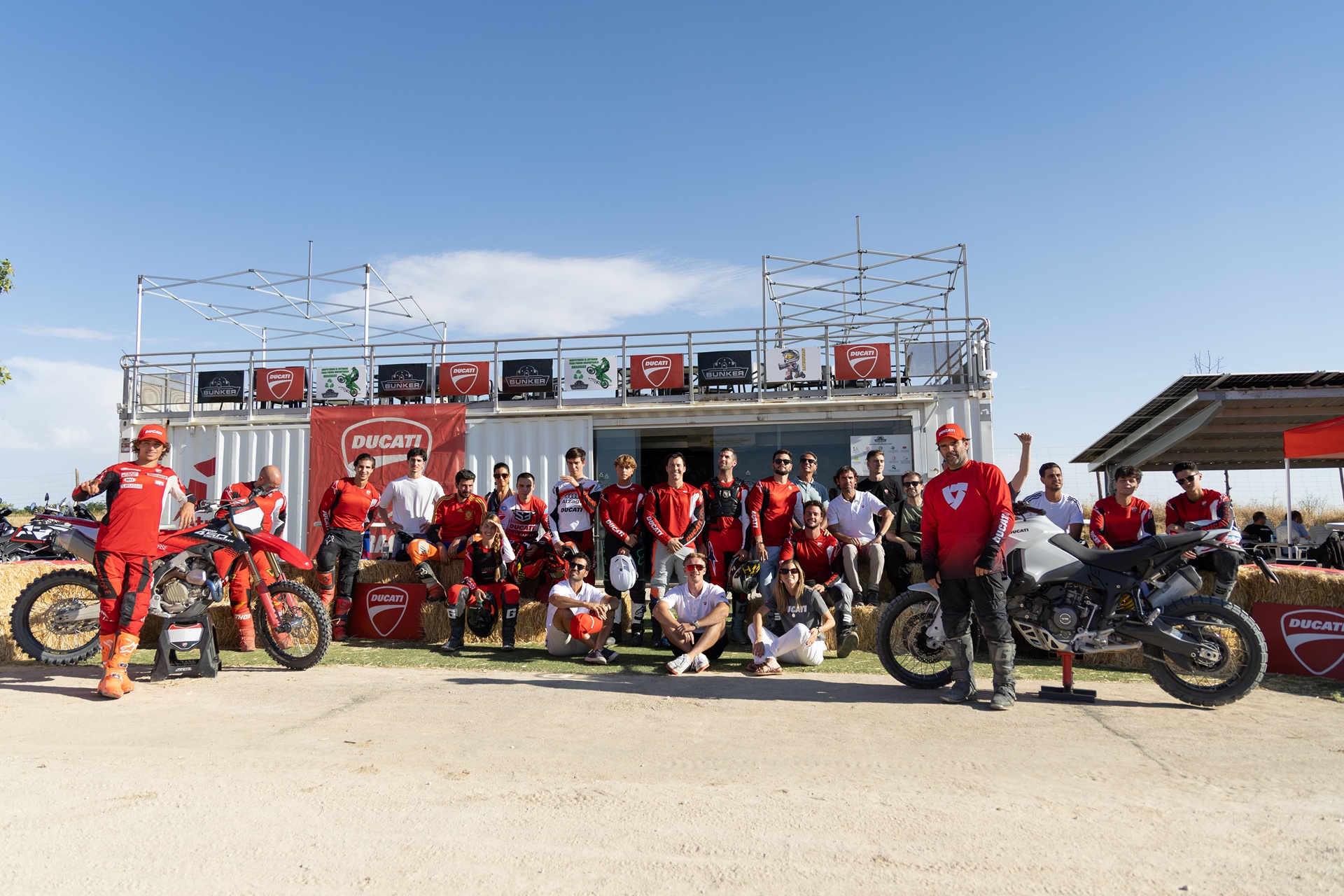 Ducati prepares a complete off-road offensive: DesertX, Desmo450 MX and two new bikes on the horizon