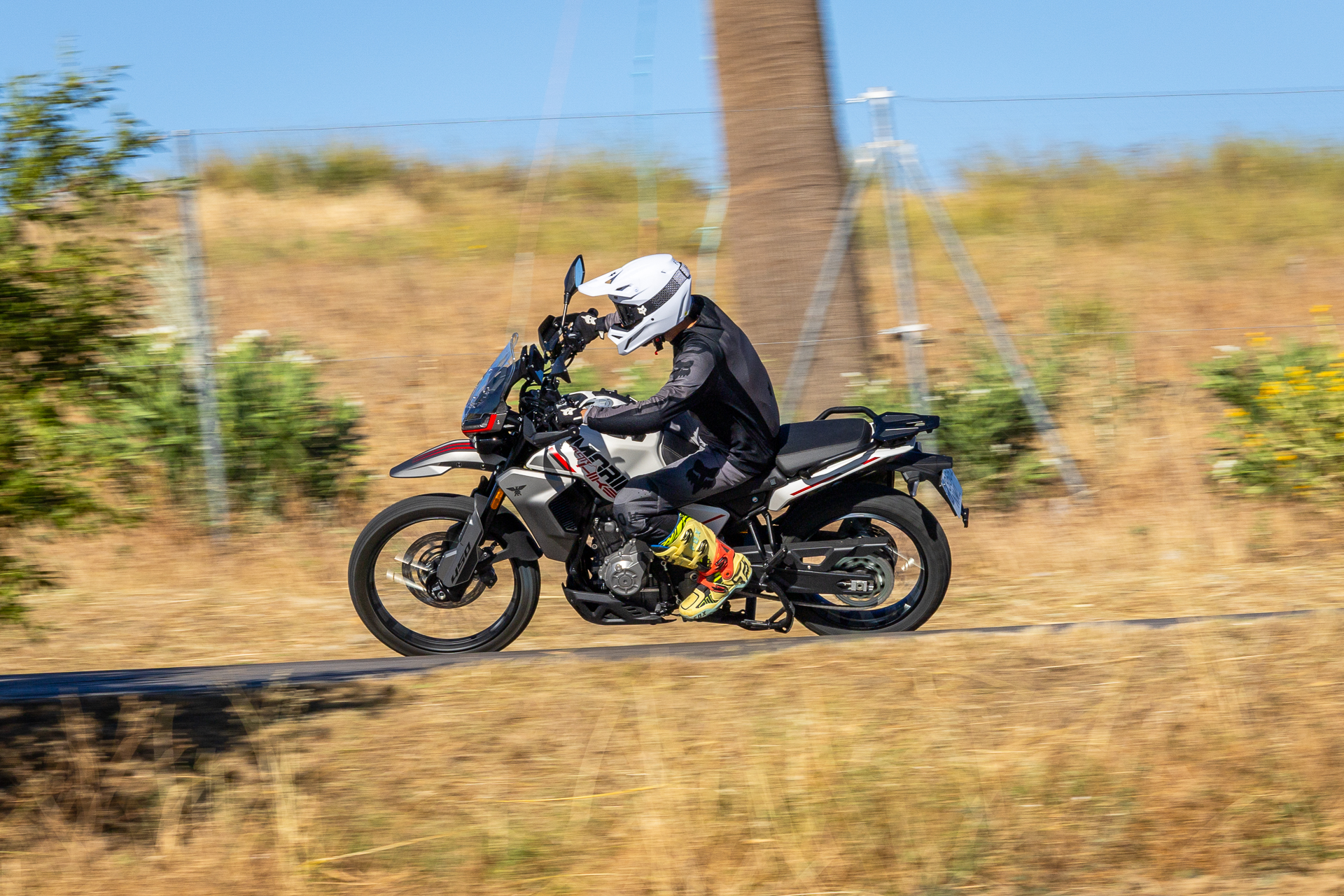 Test Moto Morini Alltrhike 450