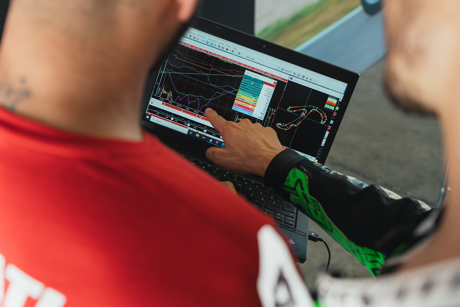 Ducati turns Misano into its most exclusive riding school with the new Panigale V4 R
