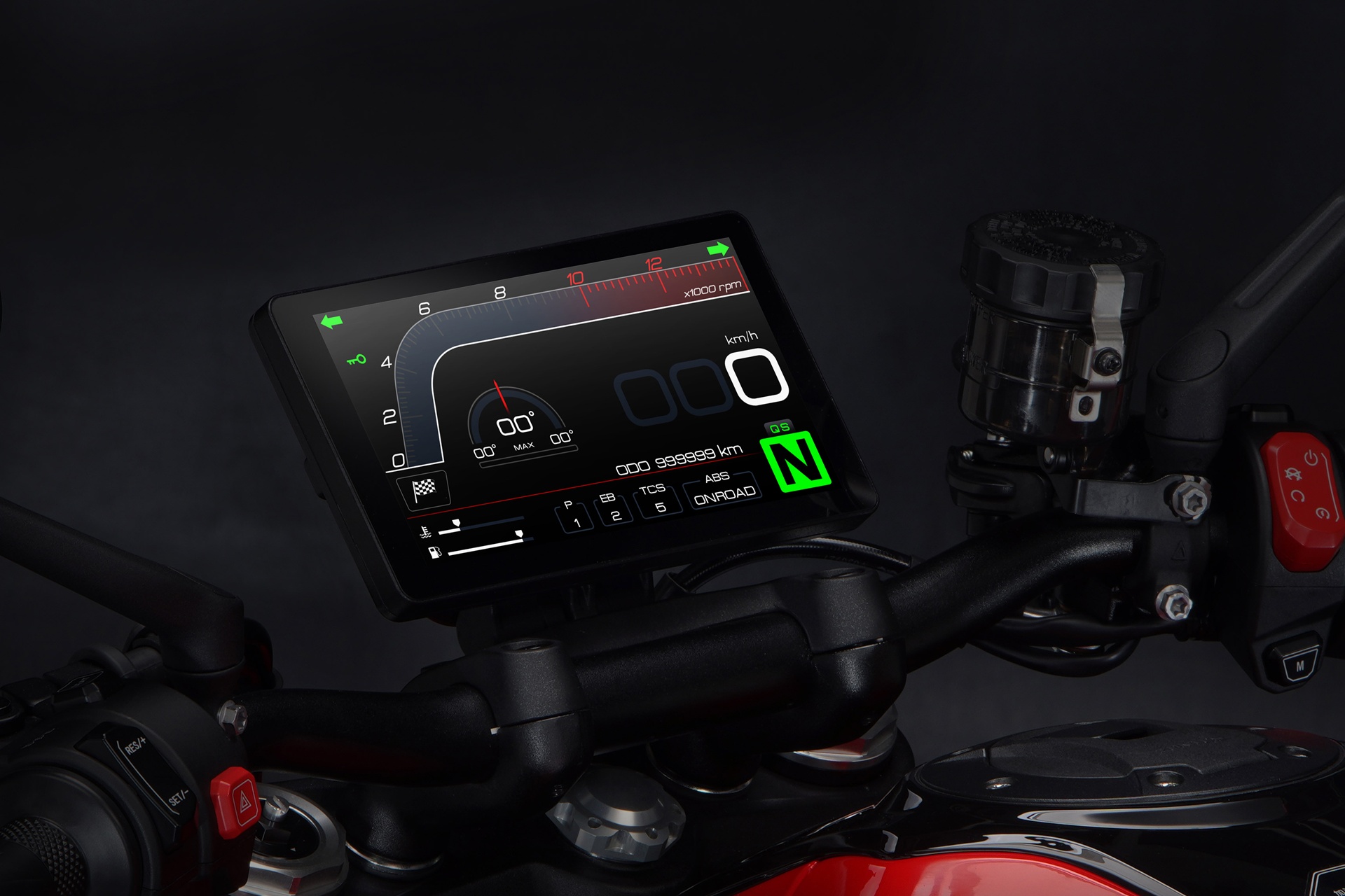 Zontes completes its 703 range with two 95 HP three-cylinder engines: a touring and a naked from 6,488 euros