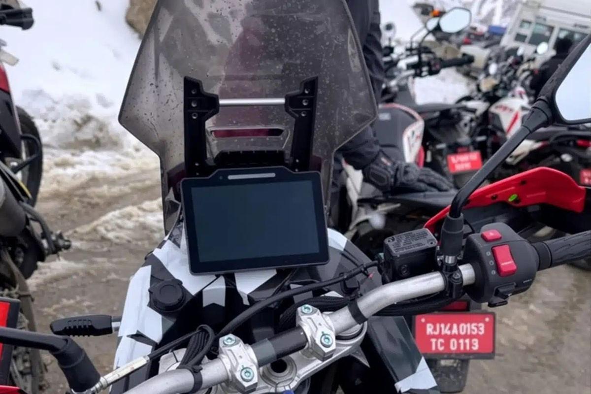 The Hero XPulse 420 is “portrayed” again during a test test
