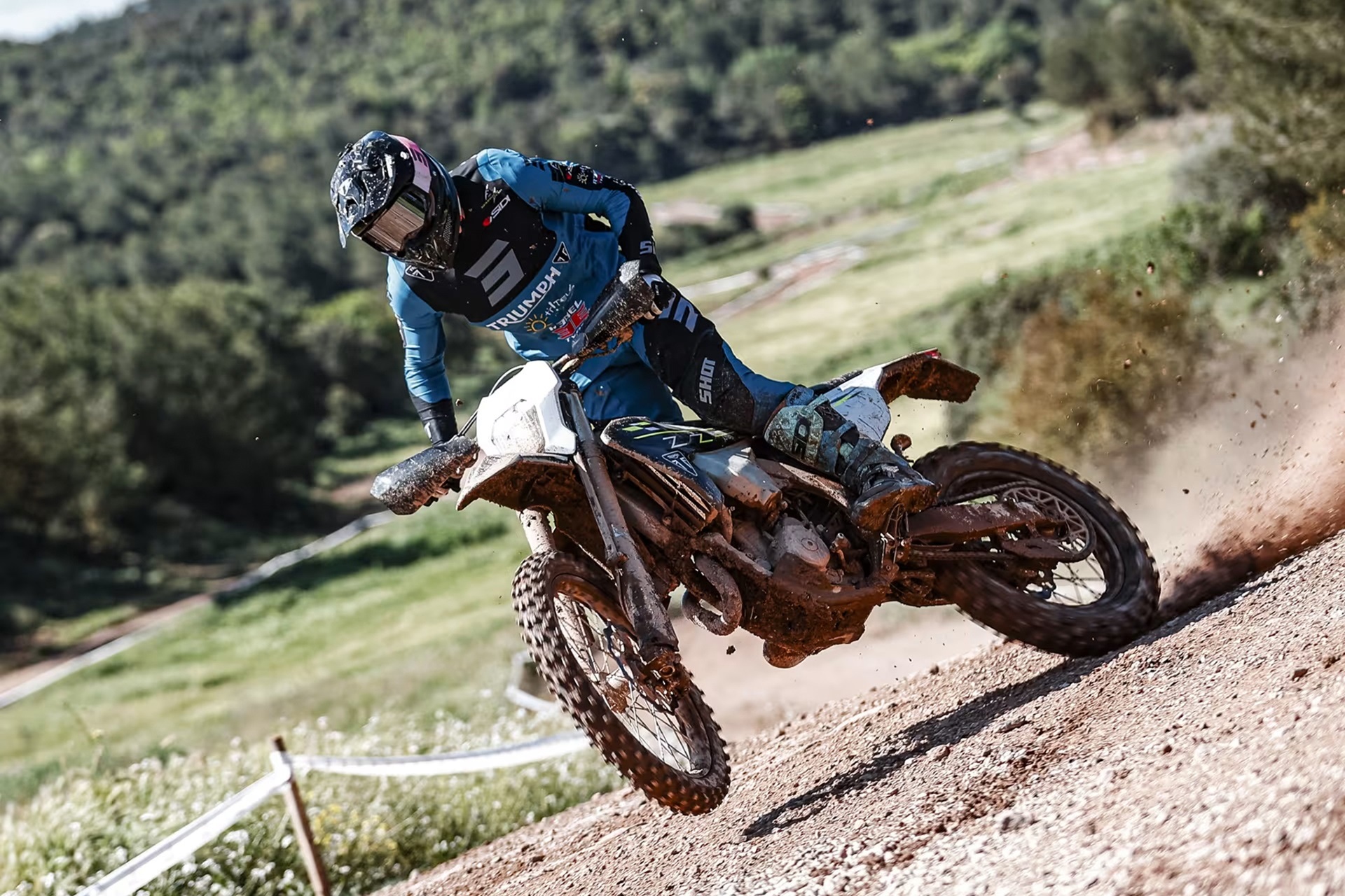 Triumph “Ride with Legends”: an unrepeatable event with Ricky Carmichael and Iván Cervantes as the “highlight”