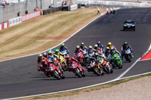 Superbike Donington 2026: Lecuona's first arrived, but Bulega is now more of a leader