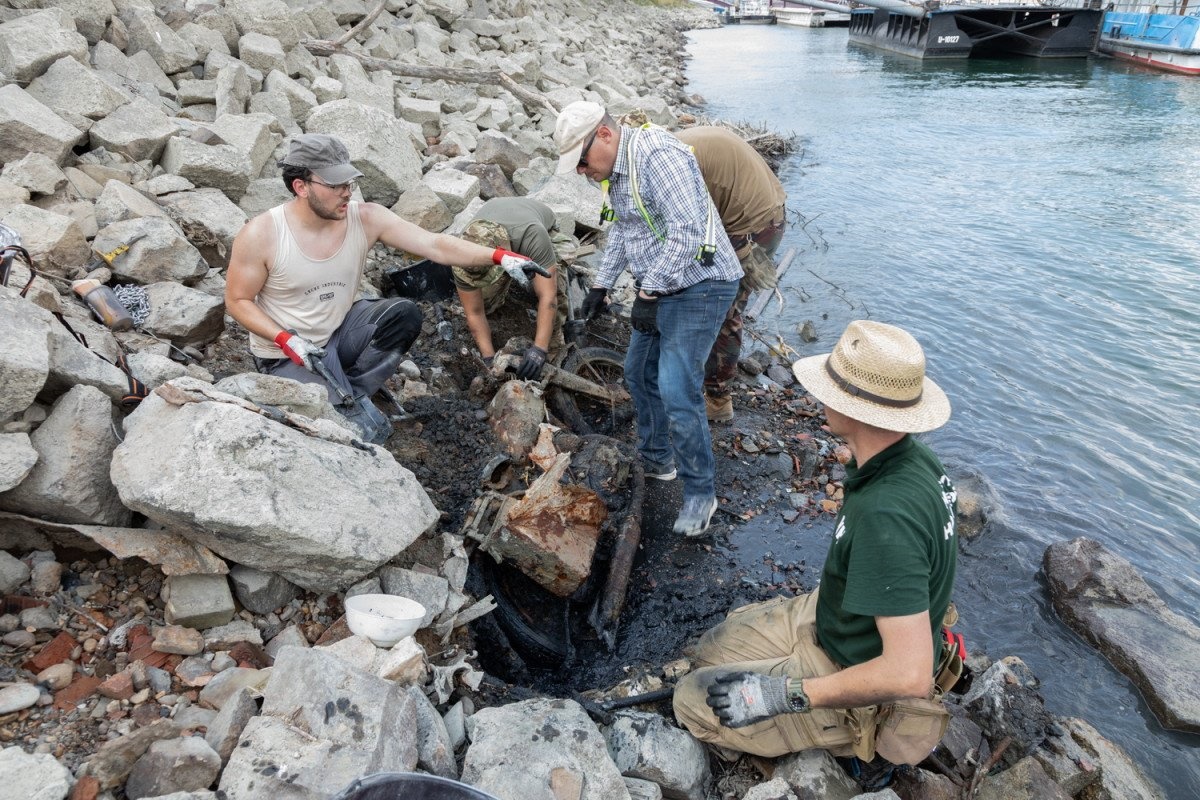 DKW NZ 350-1 from World War II discovered in Danube waters