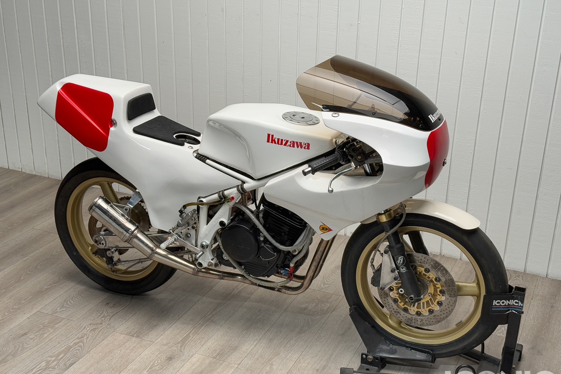 This iconic Supermono is for sale: 1988 Honda TH1R Ikuzawa-Harris