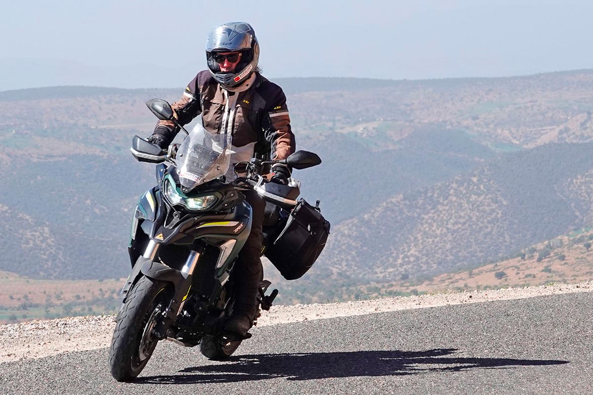 Cuidar los neumáticos de tu moto es sencillo, pero tienes que tener en cuenta estos detalles