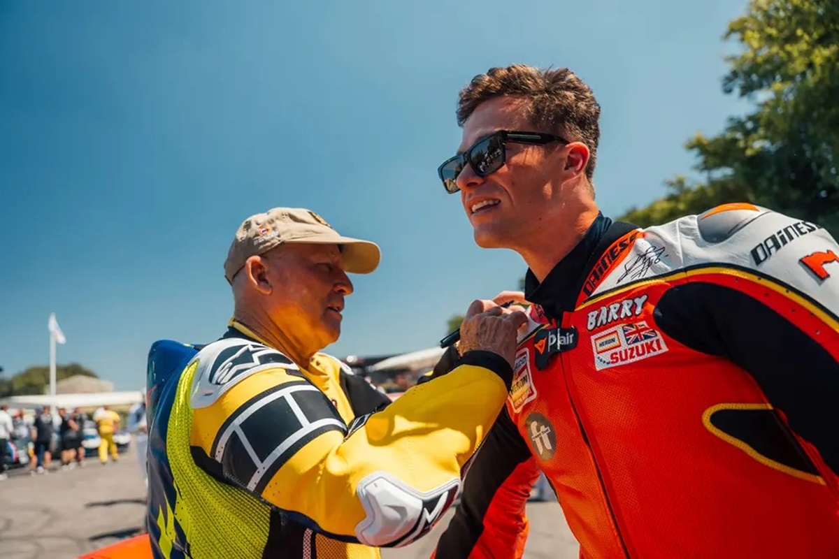 This Barry Sheene replica jumpsuit, created by Dainese, has a new owner