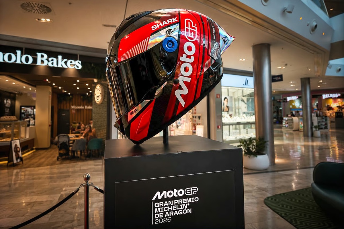 Puerto Venecia warms up for the Michelin Grand Prix of Aragon
