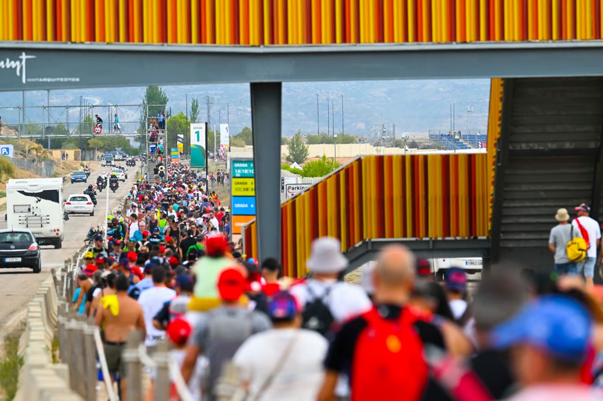 Hife, announces special transportation services for the 2026 MotorLand Aragón GP