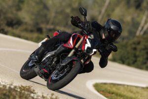 Pulsar NS 400Z, Bajaj's interesting proposal for the A2 segment