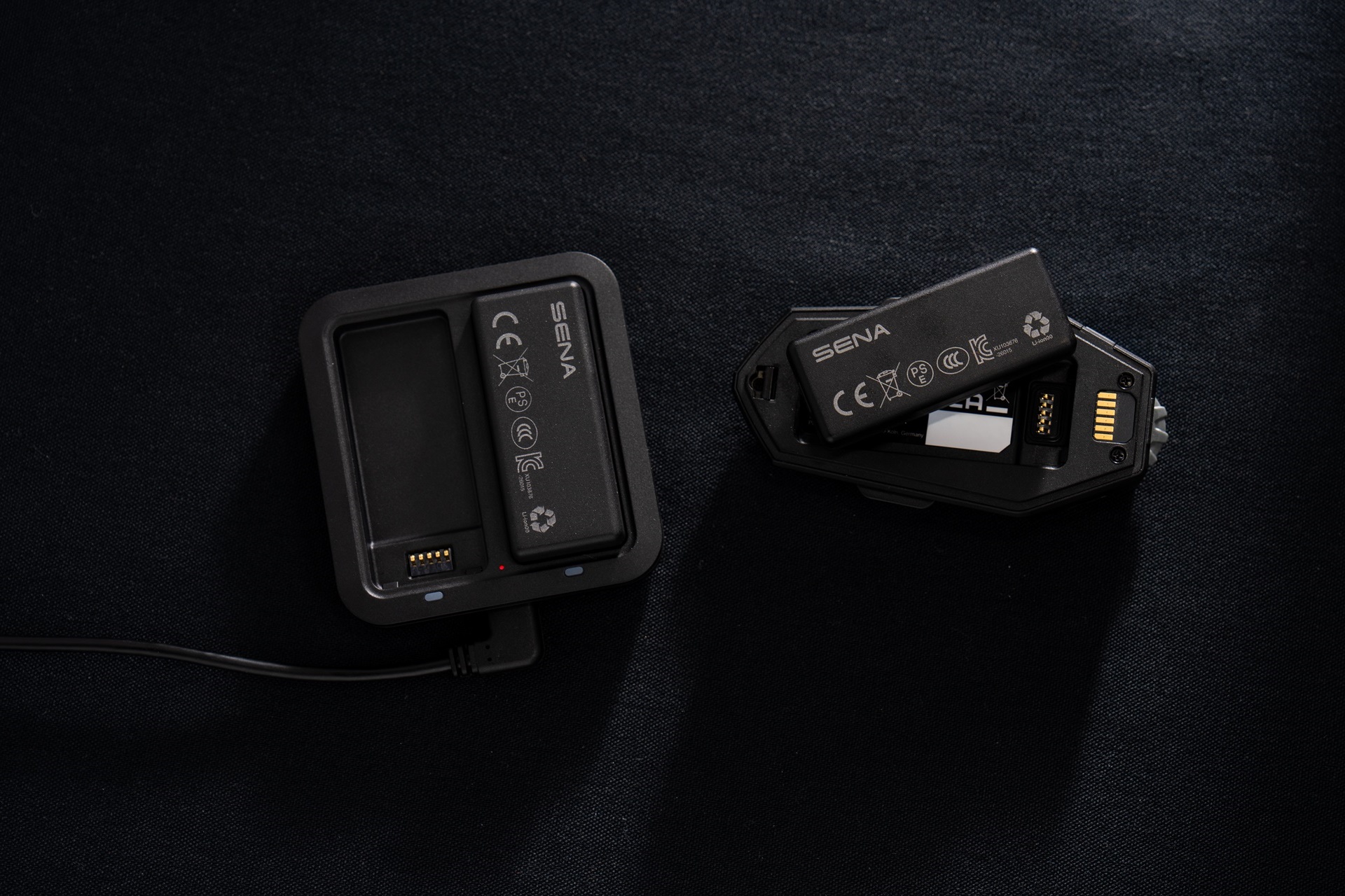 Sena launches its new Apex range with interchangeable battery