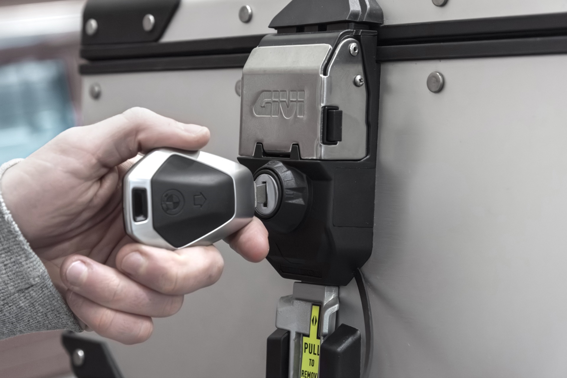 GIVI “One Single Key”, la innovadora solución técnica diseñada para los usuarios de BMW