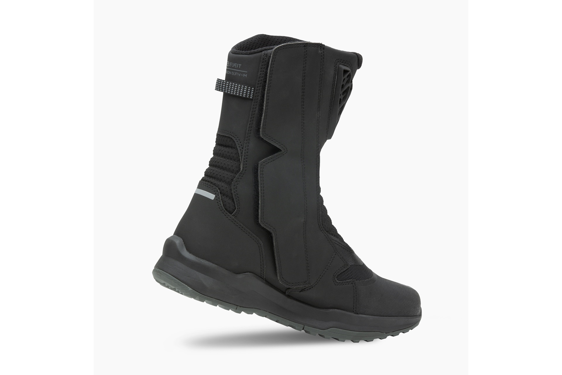 Eleveit Mission E-Dry: the new Touring boot to accompany the motorcyclist in any situation