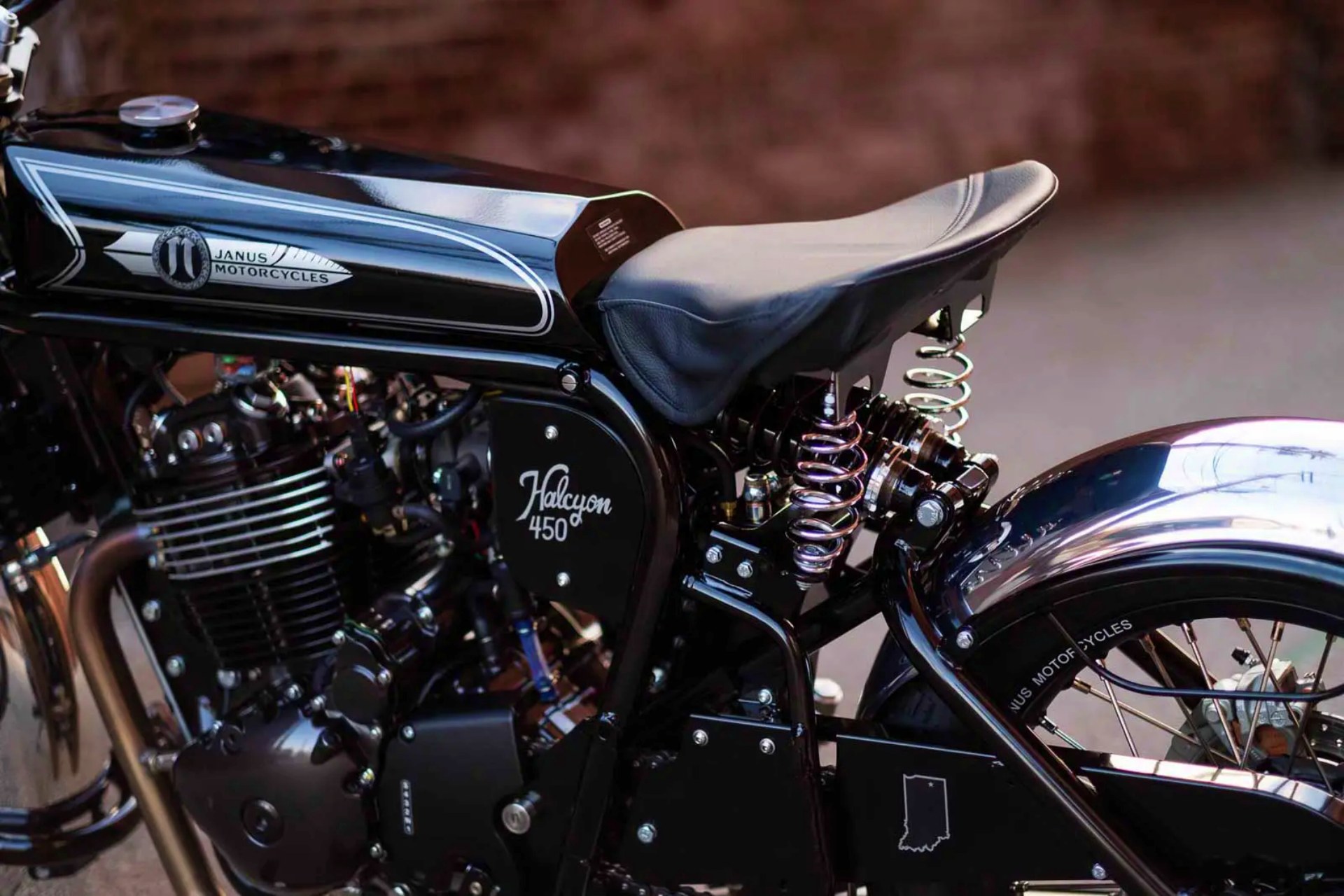 Janus Halcyon 450 Hartford Industrial