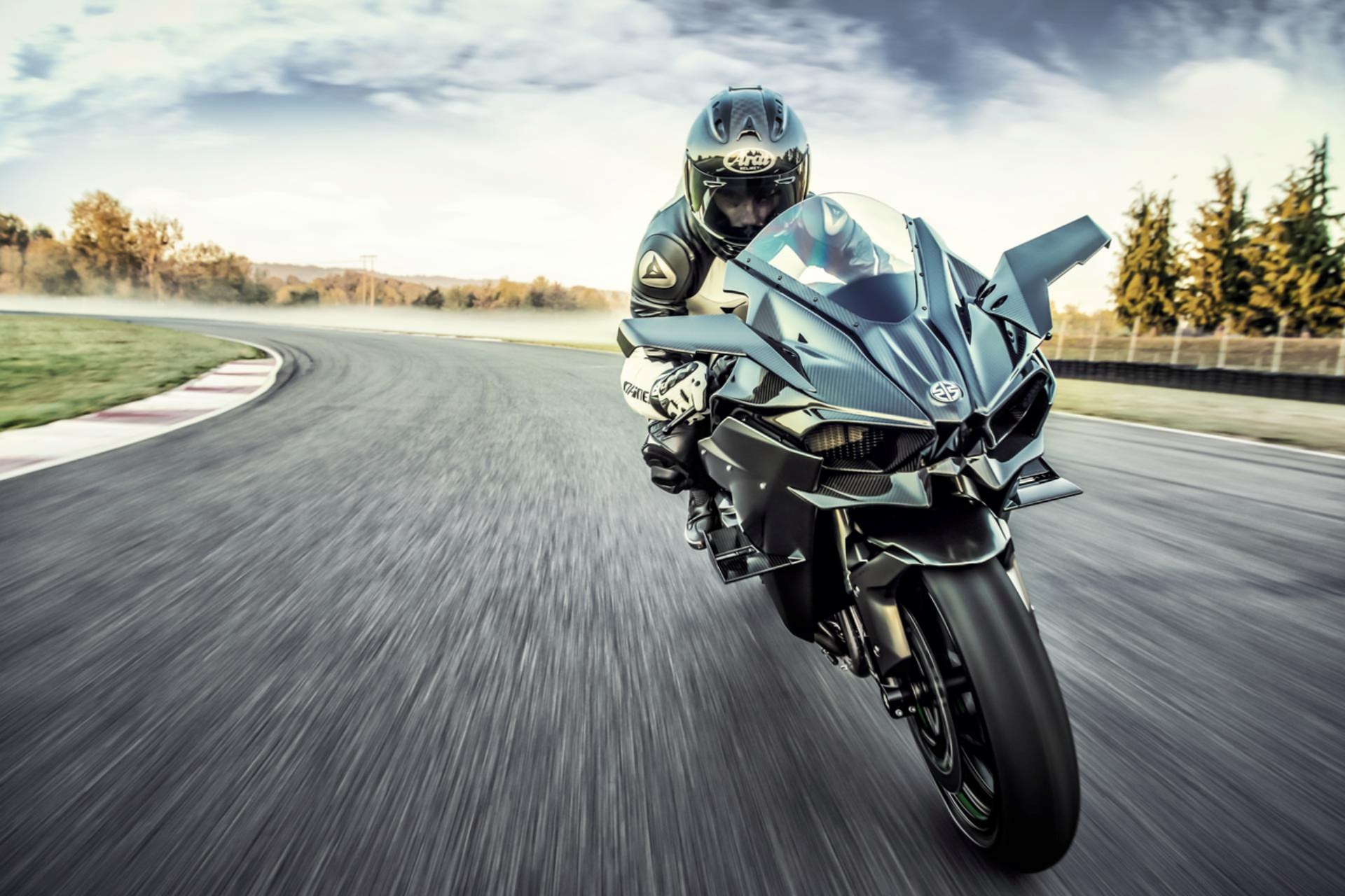 Kawasaki Ninja H2