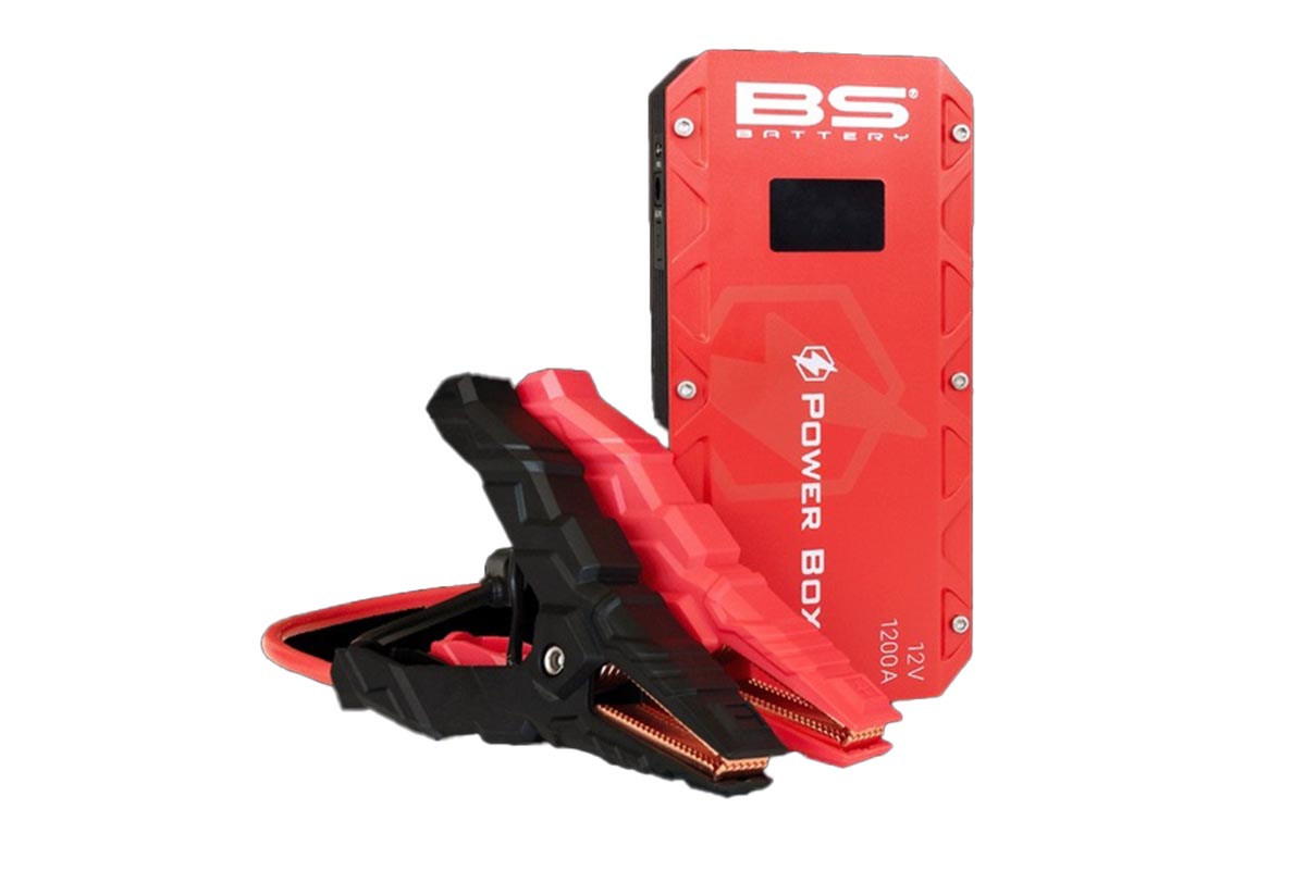 Having a jump starter can solve the problem when there is no other alternative