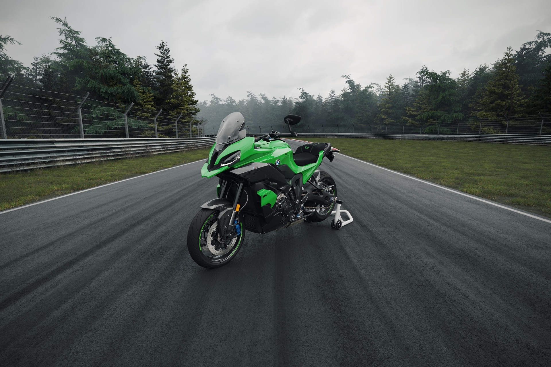 BMW presents the special edition “100 Jahre Nürburgring”: “Born on the circuit. Made for the street”