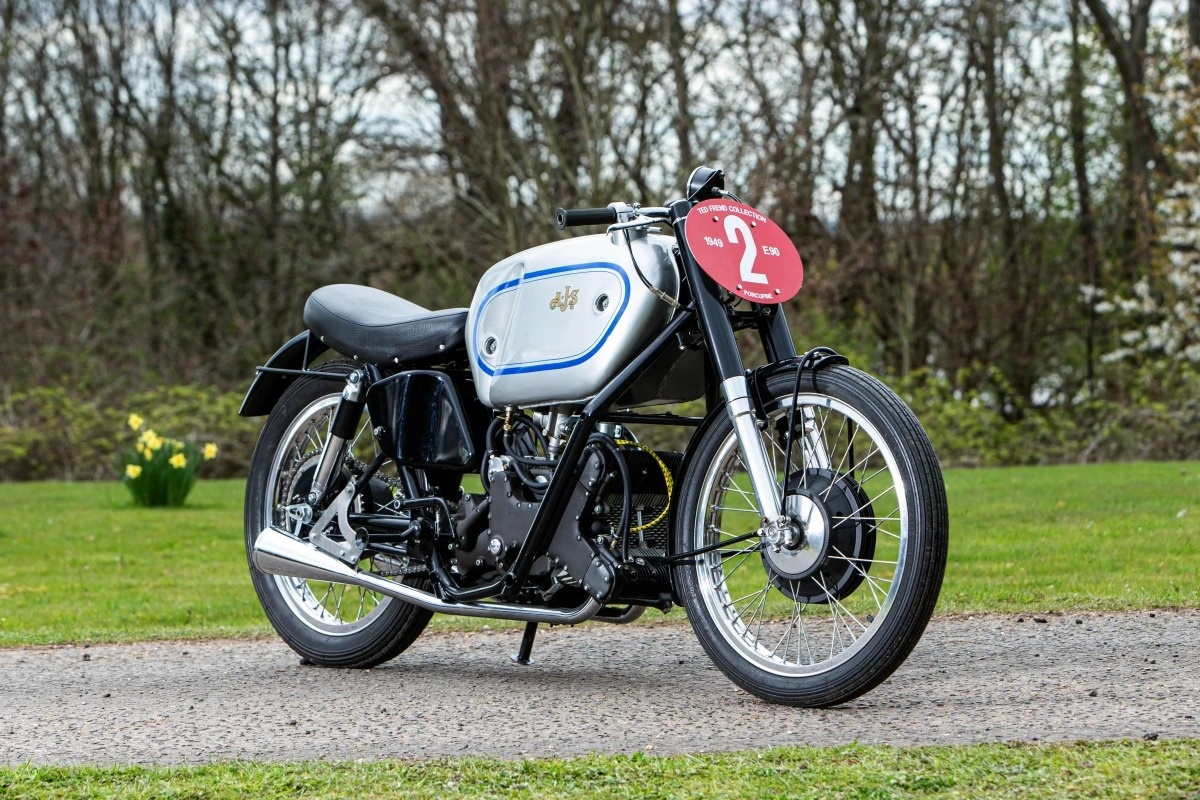 “Legends of Speed”: una treintena de motos históricas de carreras se darán cita en EICMA 2026