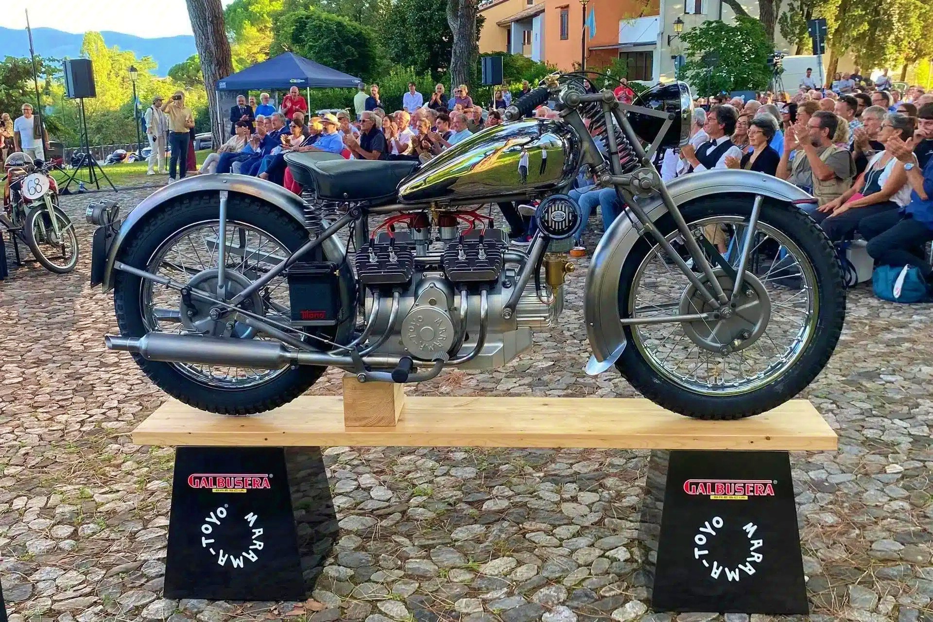 Galbusera Toyo V8 1938 two strokes