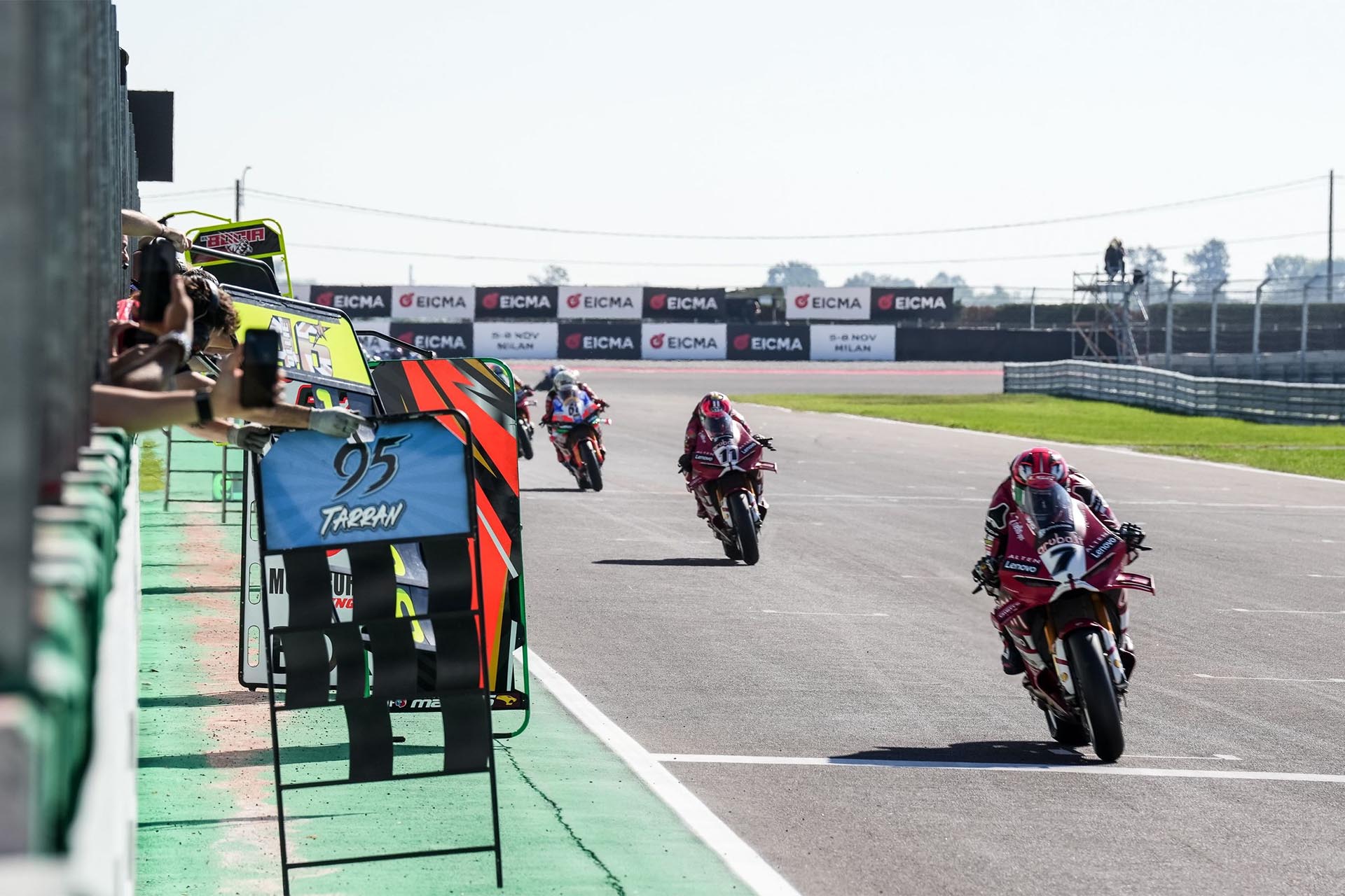 Iker dominated the three races with ease