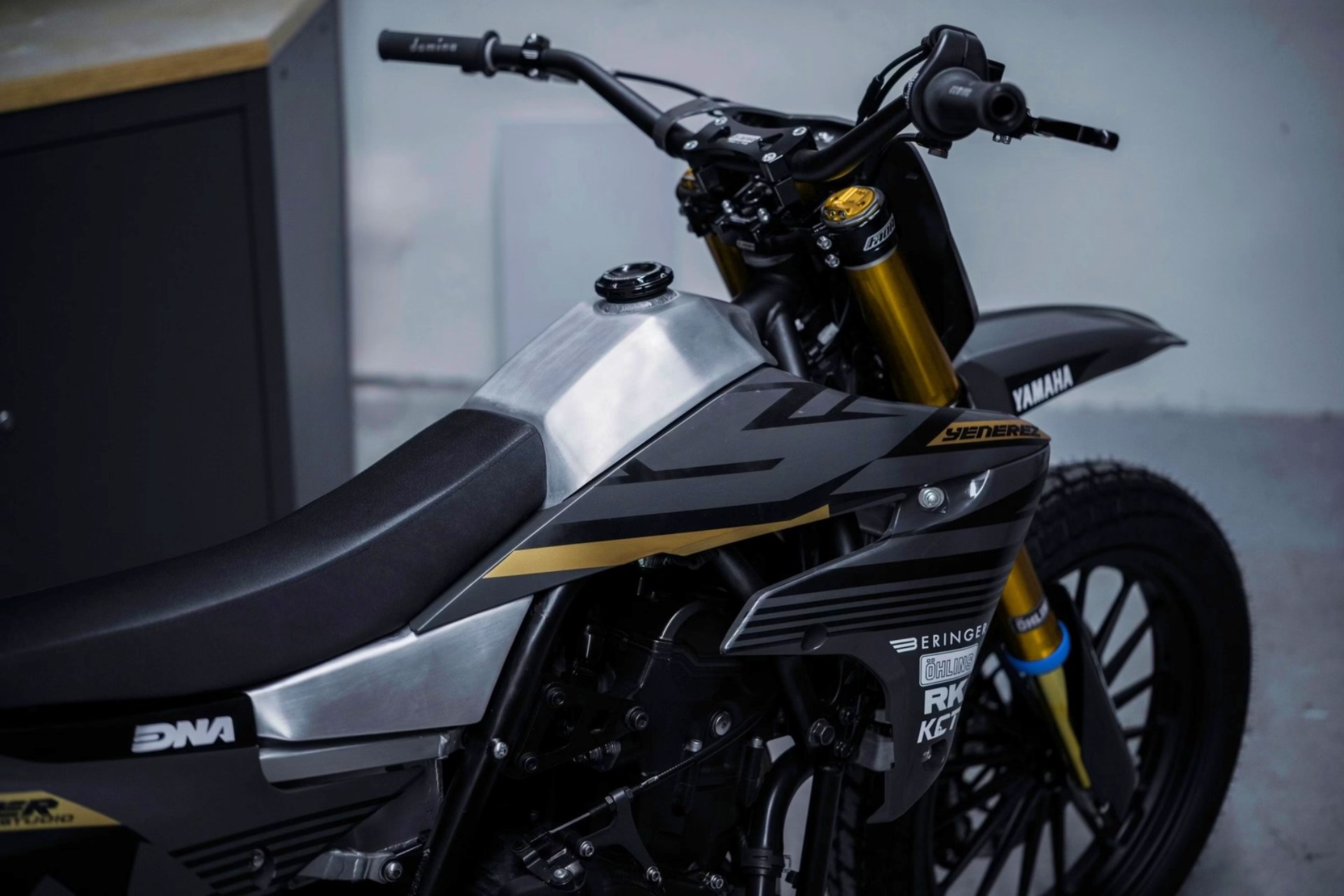 Yamaha Tenere 700 flat track YZ450F