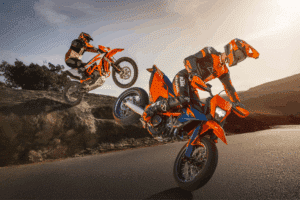 KTM officially presents its new 690 Enduro R and 690 SMC R 2026