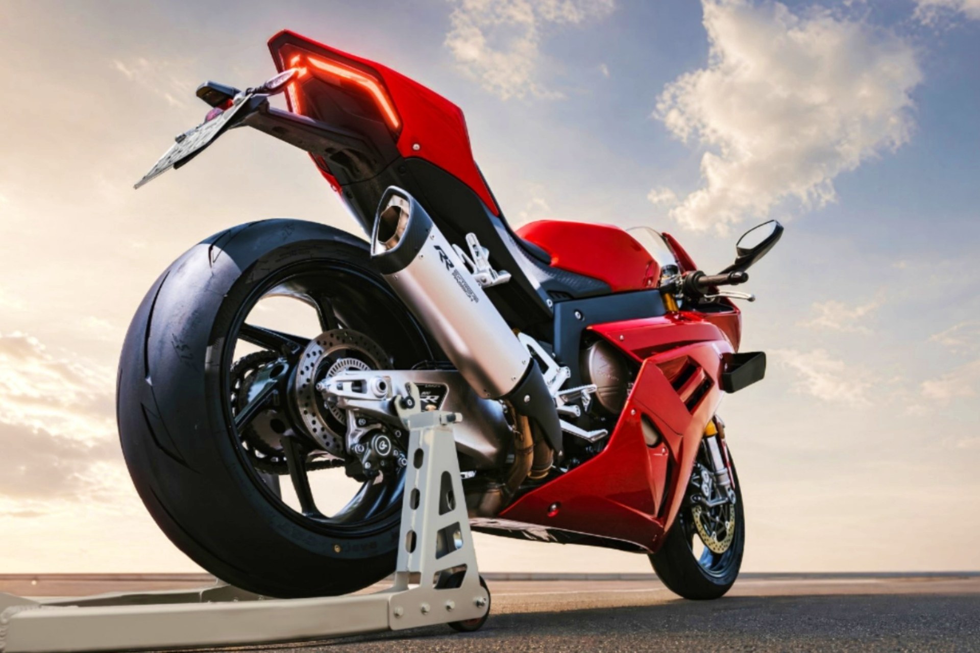 Zhang Xue ZXMoto V5 1,000 cc