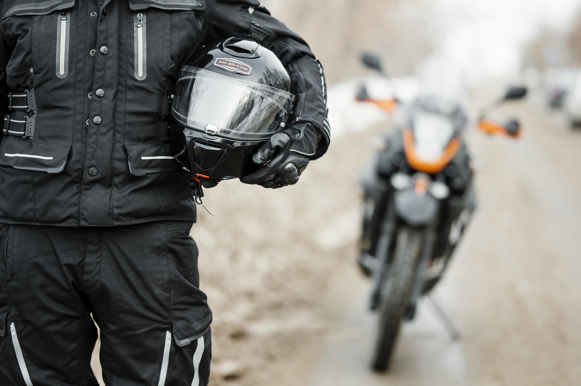 AMV includes glove coverage in all its insurance policies for free