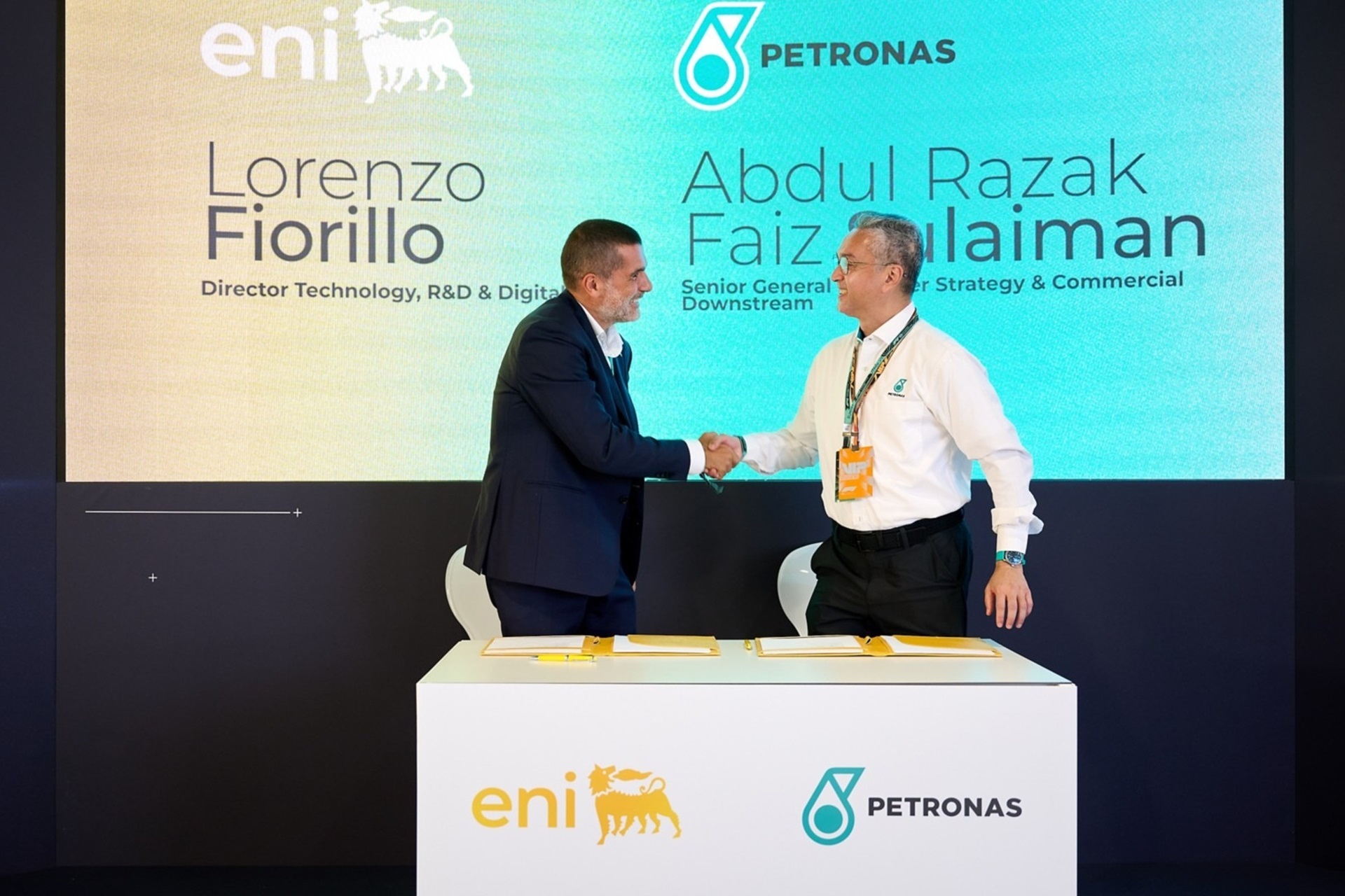 Eni and Petronas sign a “Viability Agreement” to evaluate whether high-performance biogasoline is viable in street models