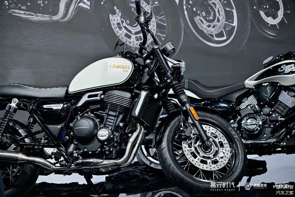 Morbidelli expands its neo retro range with the new Timeless 552