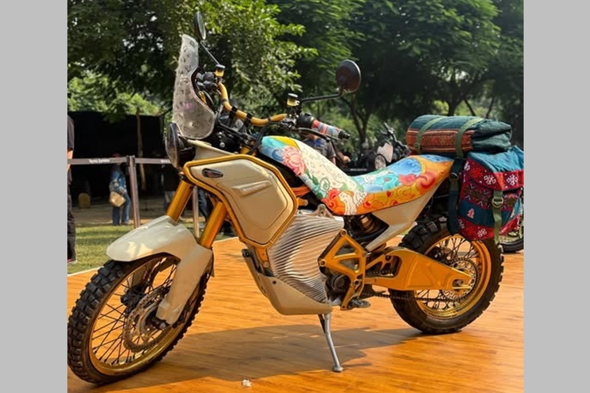 The future Himalayan Electric seen with a “floral look” at a recent international event