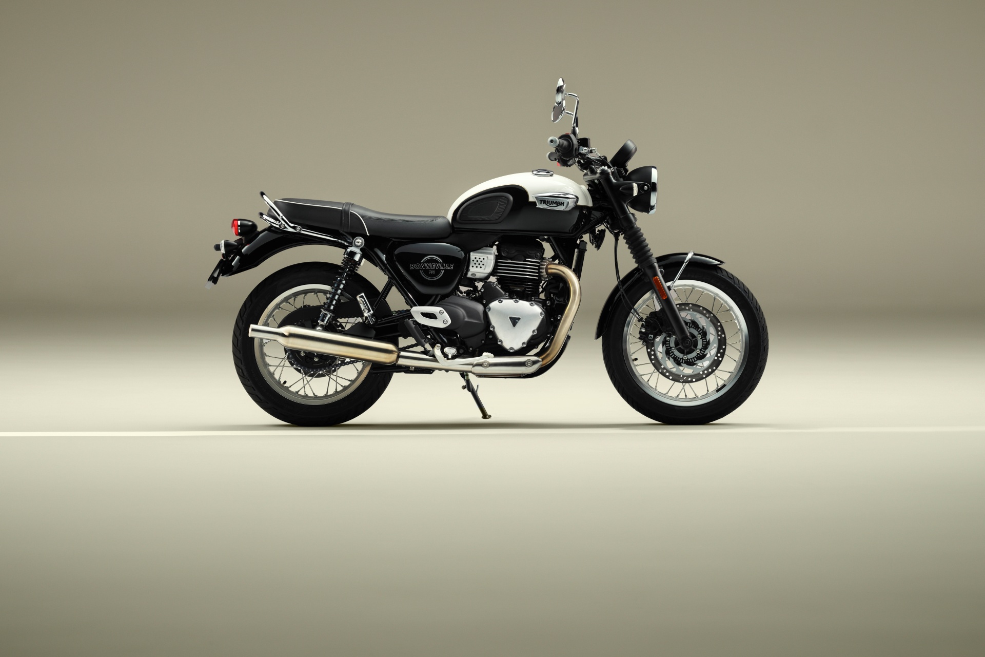 Triumph prepares a total offensive for 2027: four new features that will change its range