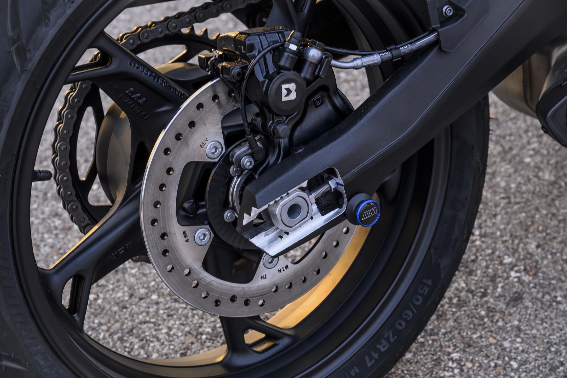 F 450 RR 2027: “The perfect gateway to the world of BMW RR motorcycles”