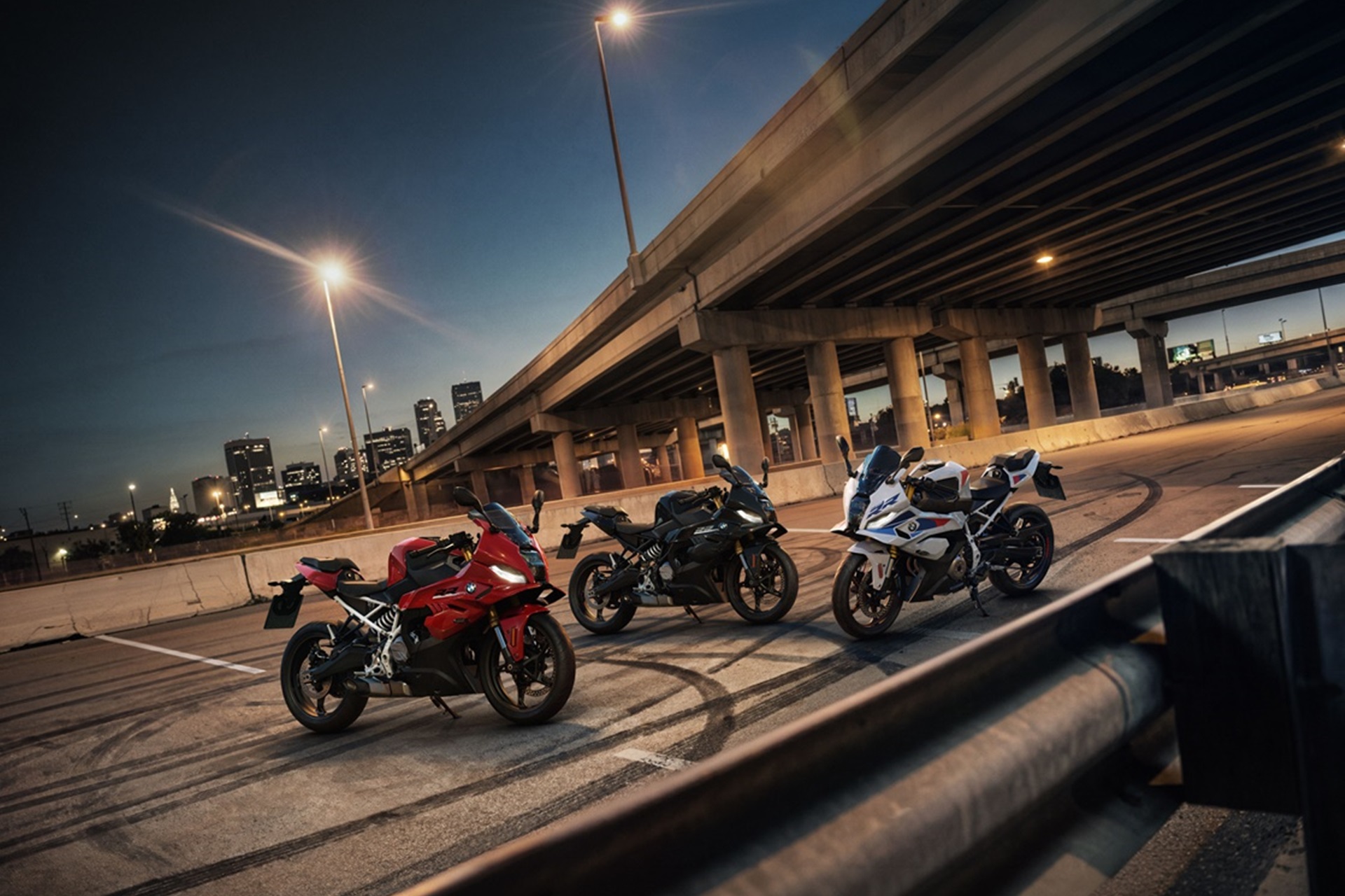 F 450 RR 2027: “The perfect gateway to the world of BMW RR motorcycles”