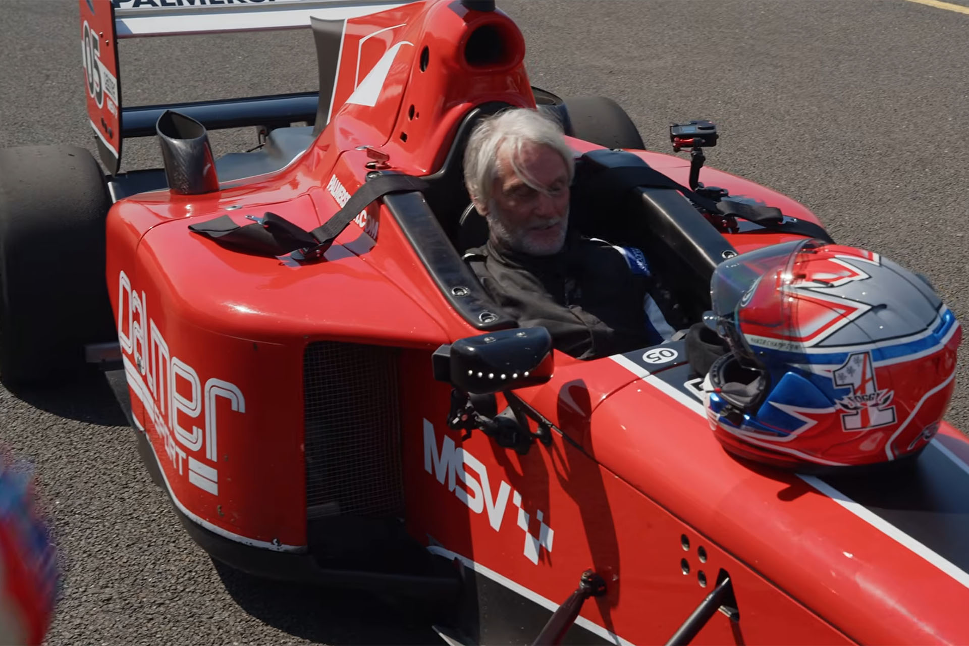 Fogarty Vs Brundle: Un duelo a cuatro ruedas de lo más peculiar