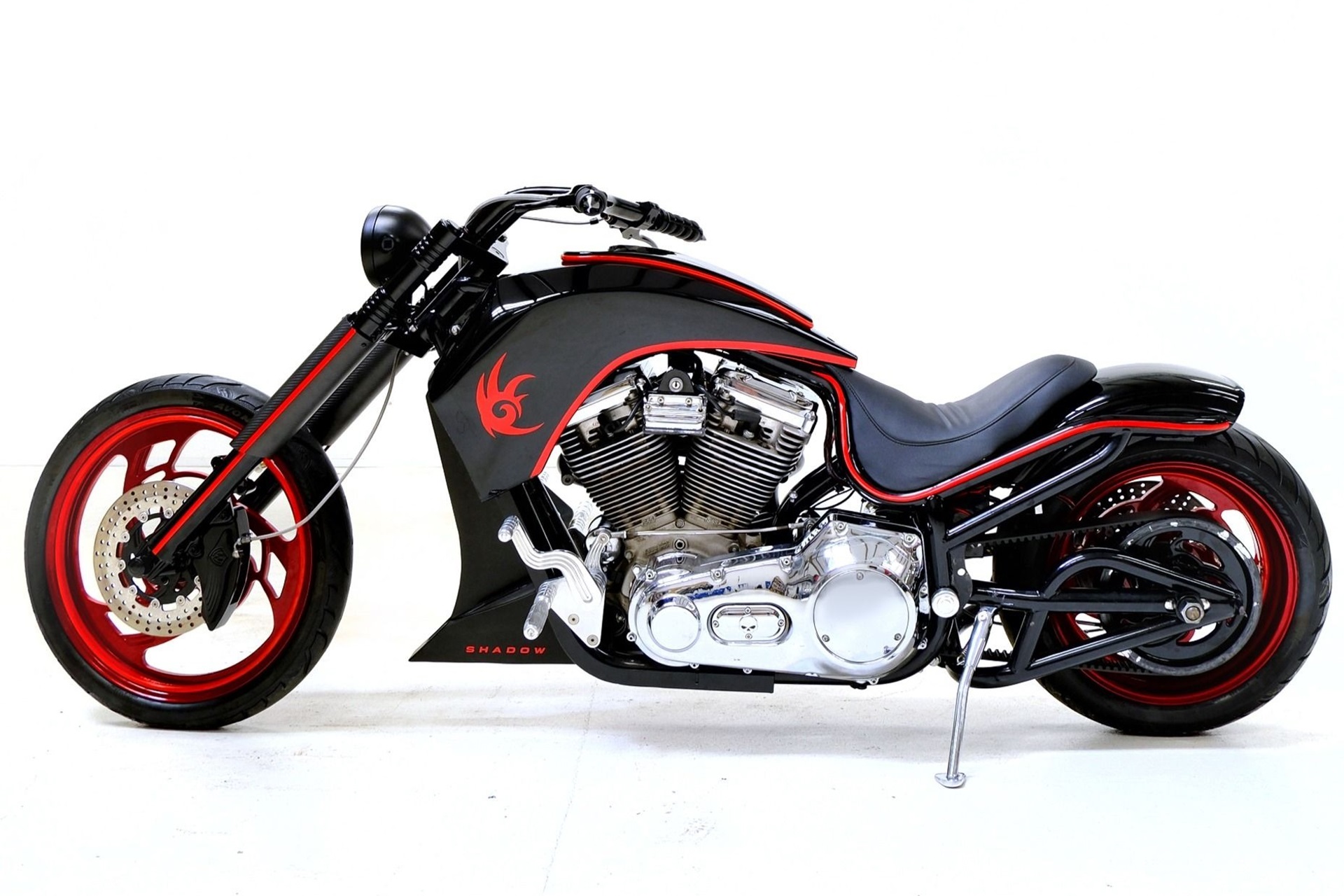 The “Dark Rider – Year of Shadow” auctioned to benefit the Luca Guintoli Foundation reaches a record sales figure