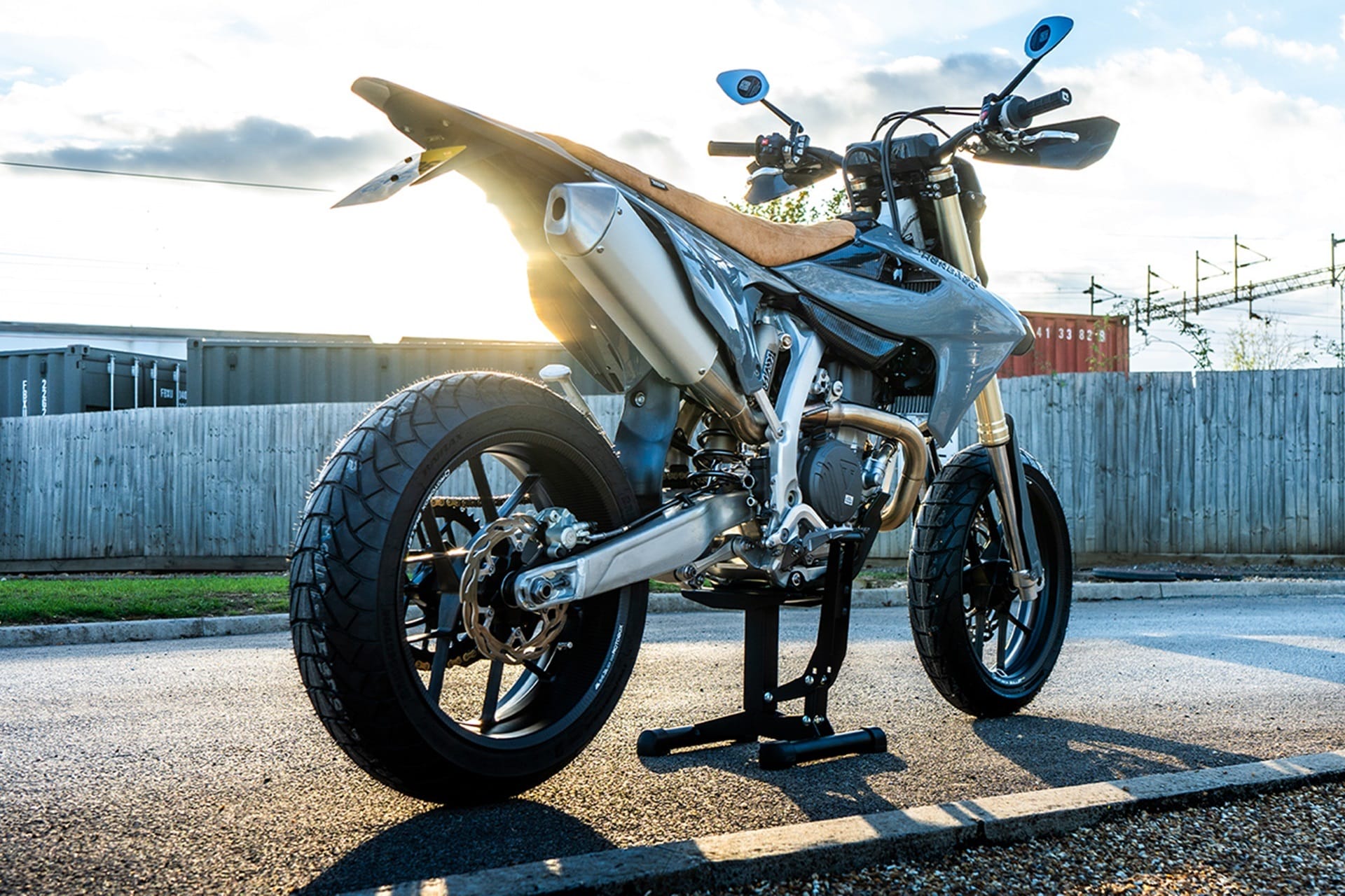 TF450E Supermoto: the bike that Triumph should seriously consider manufacturing