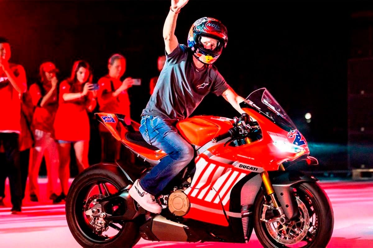 Local MotoGP heroes relive their glory days, for the last time, at Phillip Island