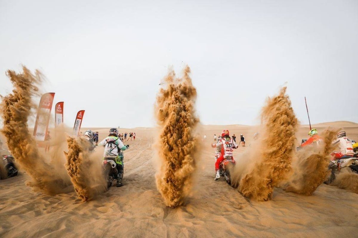 The Dakar laps